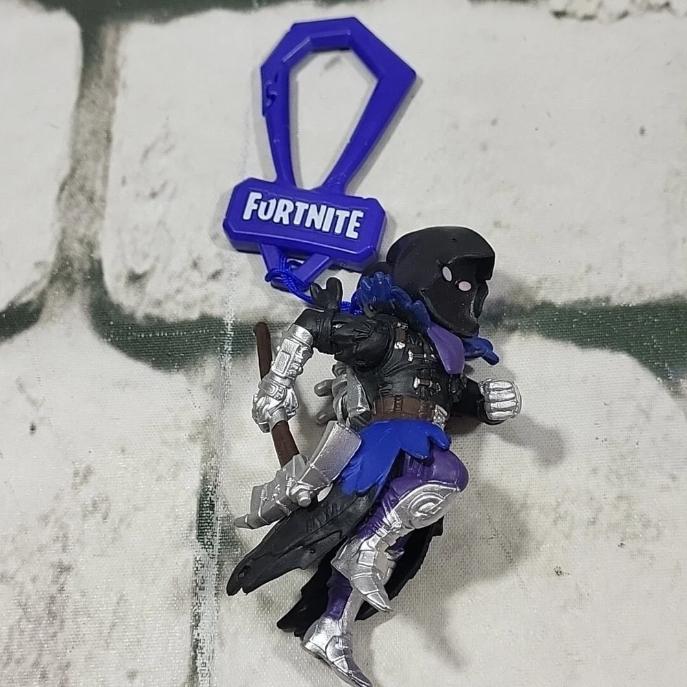 Fortnite Figures Backpack Clips Lot Of 2 Ragnarok Ravin By Epic‎ Games